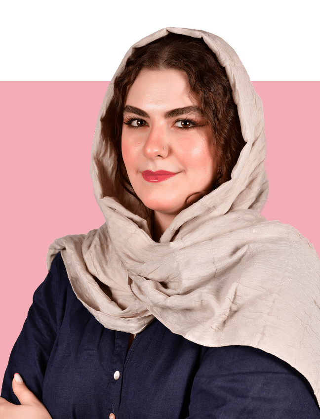 سارا احمدی